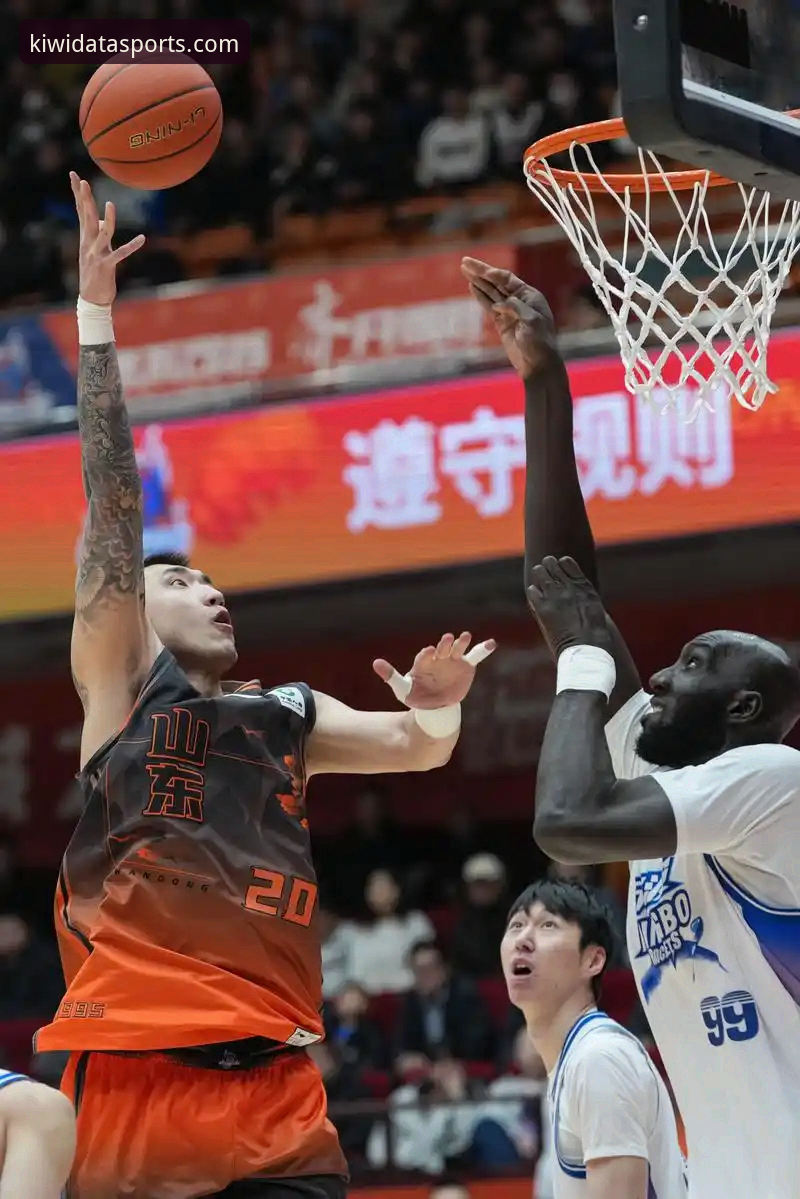 CBA季后赛最新战况：兰道夫33分加时绝地反击 浙江83-81横扫宁波晋级八强